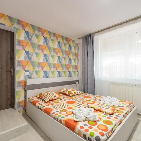 Vila Jun 3*
