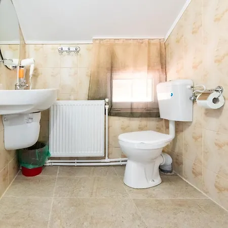 Vila Jun Guest house *