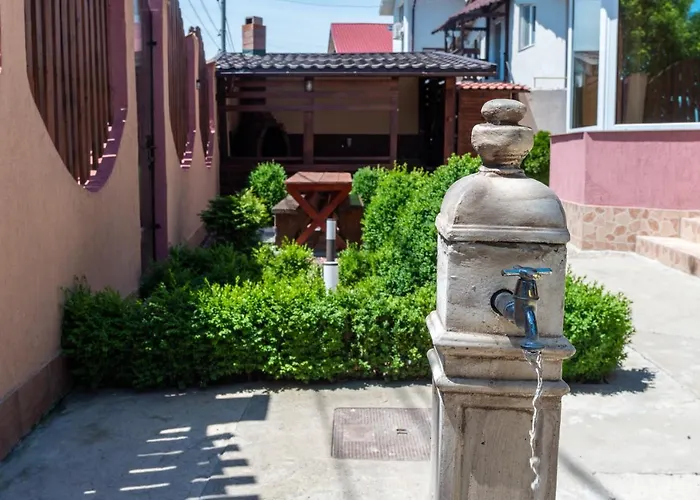 Vila Jun بيت ضيافة 3*