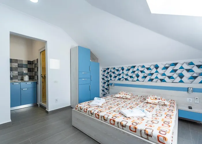 Vila Jun بيت ضيافة إيفوري نورد