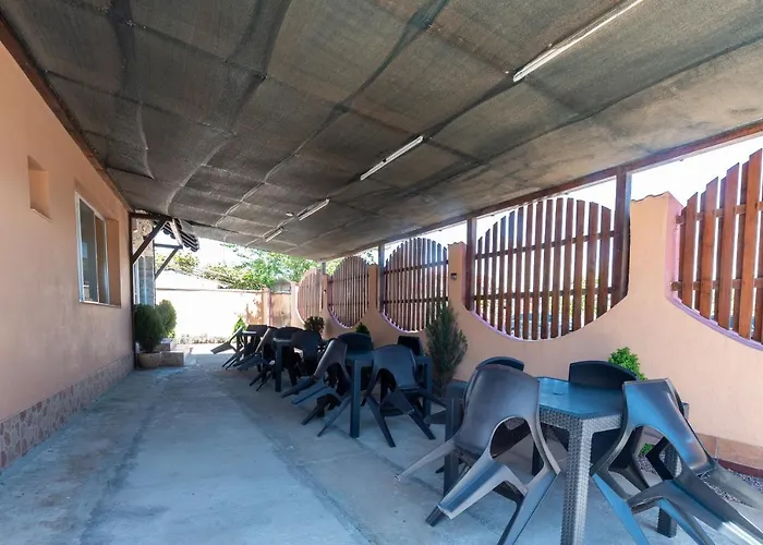 Vila Jun إيفوري نورد