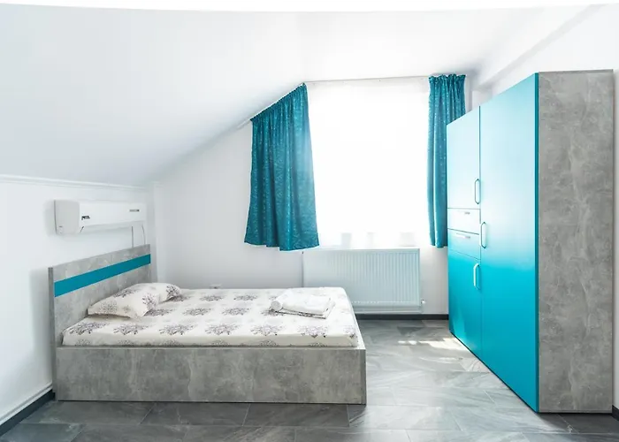 Vila Jun إيفوري نورد