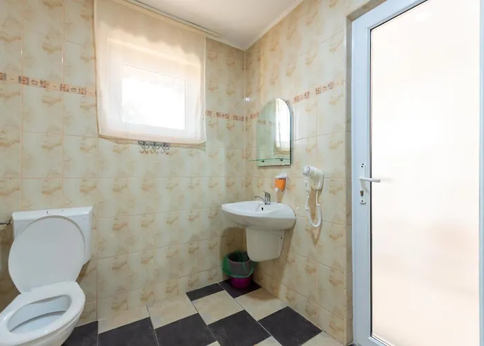 Vila Jun إيفوري نورد