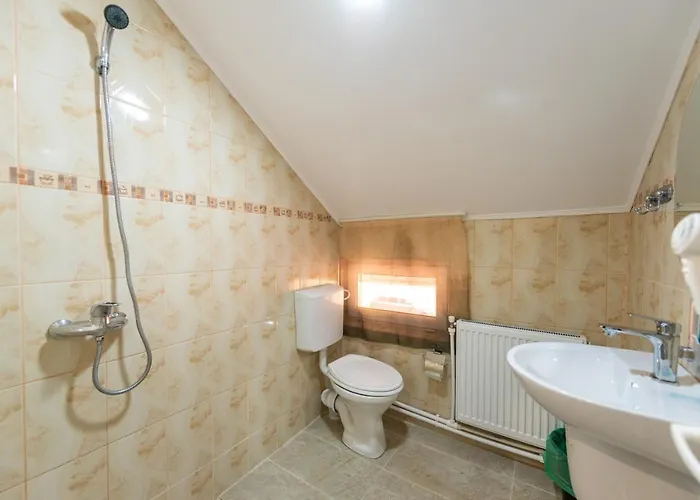 Vila Jun بيت ضيافة